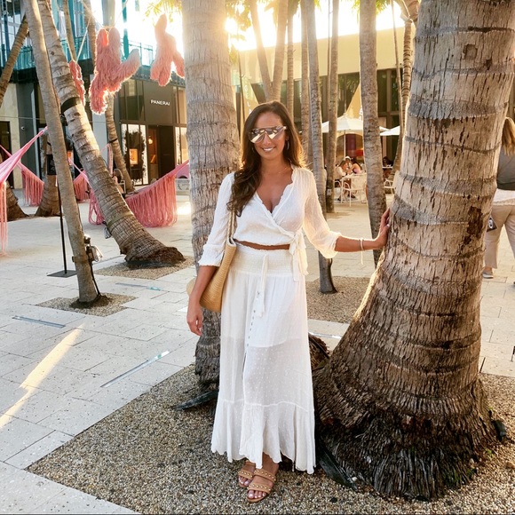 Meet your Posher, Lauren - Picture 8 of 9